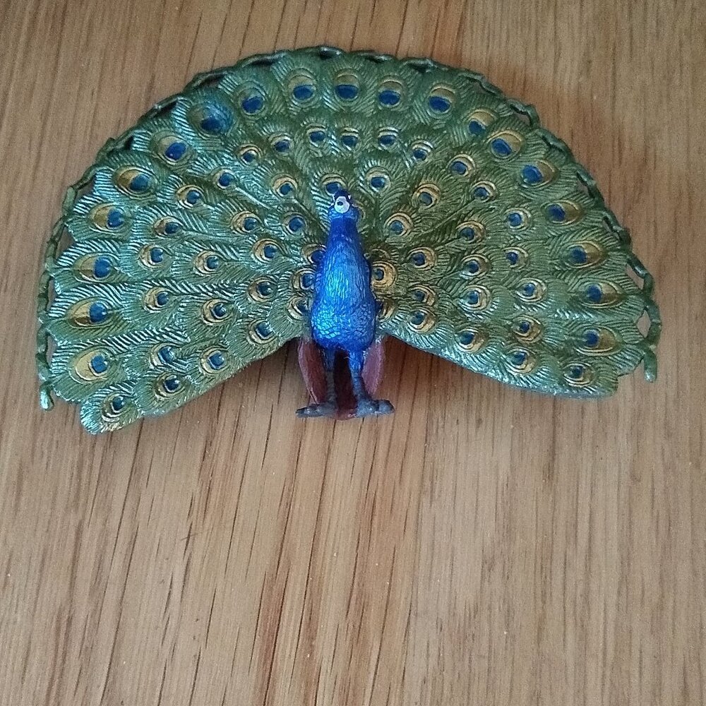 Peacock Bird Animal PVC Action Figure New ( no label)